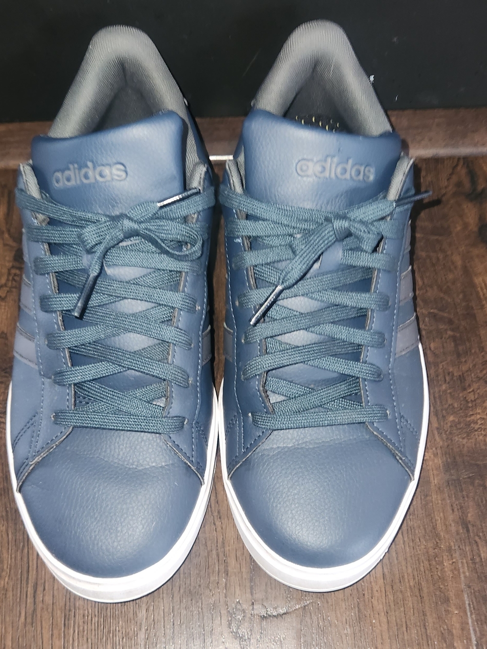 Adidas Court Men’s Navy Sz10
